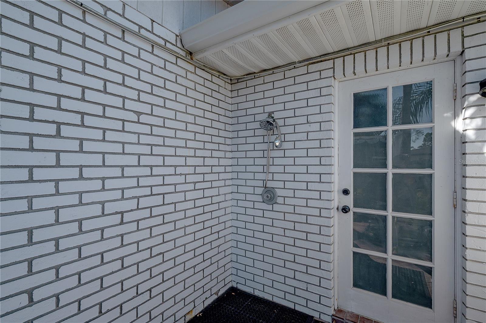 7922 SPRING VALLEY DR, TAMPA, FL, 33615