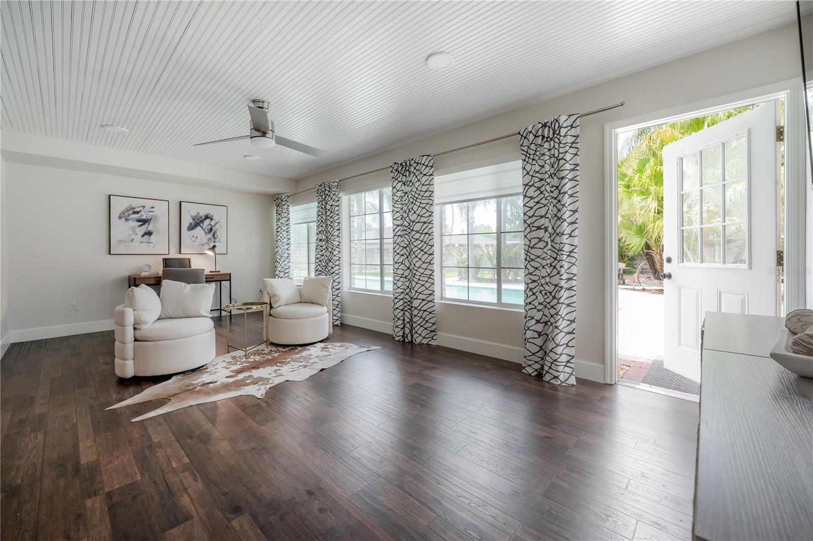 7922 SPRING VALLEY DR, TAMPA, FL, 33615