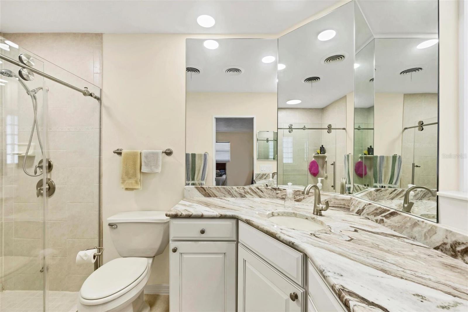 3124 TANGLEWOOD DR, SARASOTA, FL, 34239