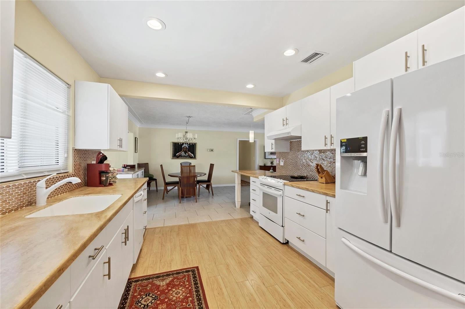 3124 TANGLEWOOD DR, SARASOTA, FL, 34239