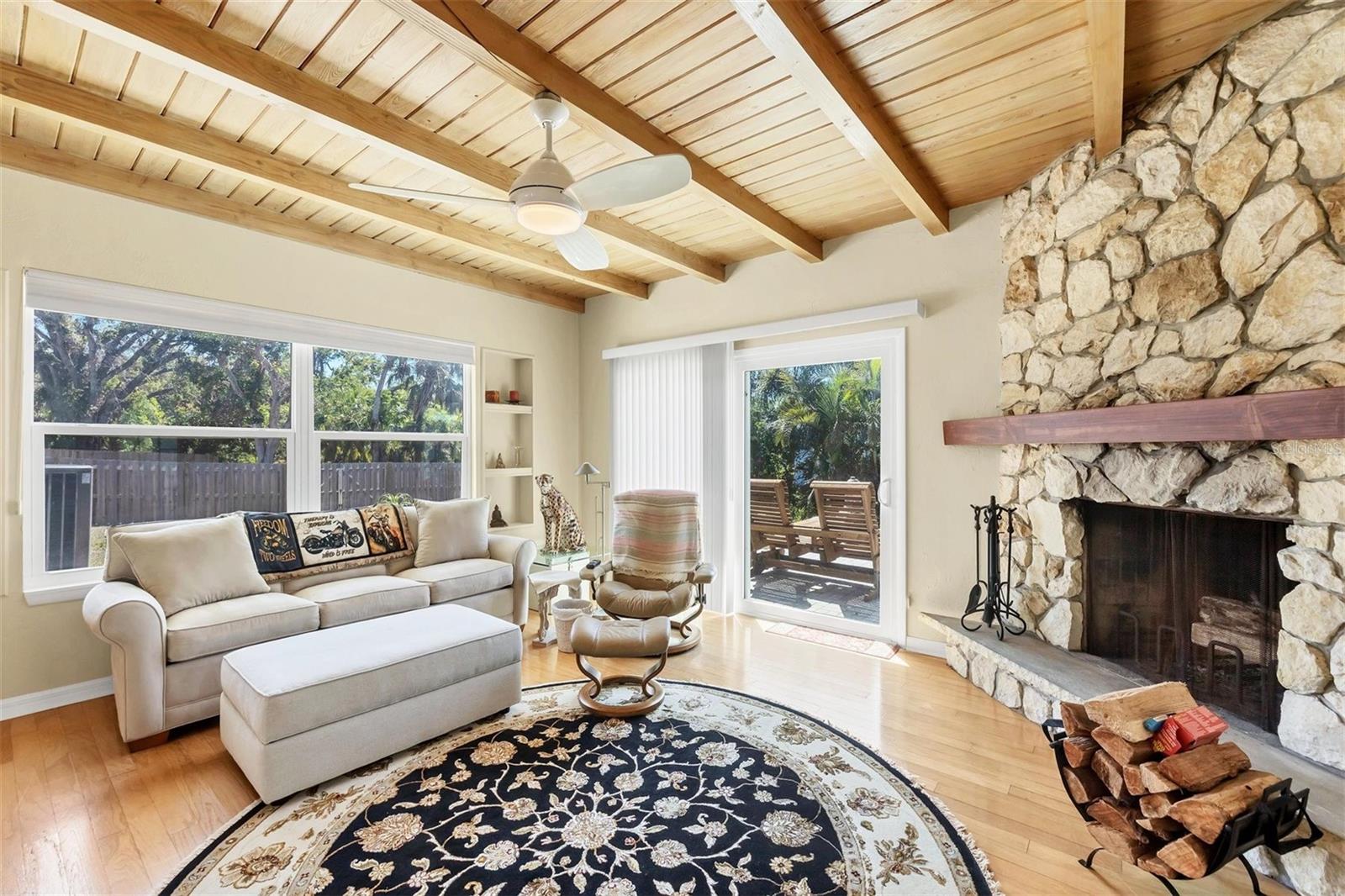 3124 TANGLEWOOD DR, SARASOTA, FL, 34239