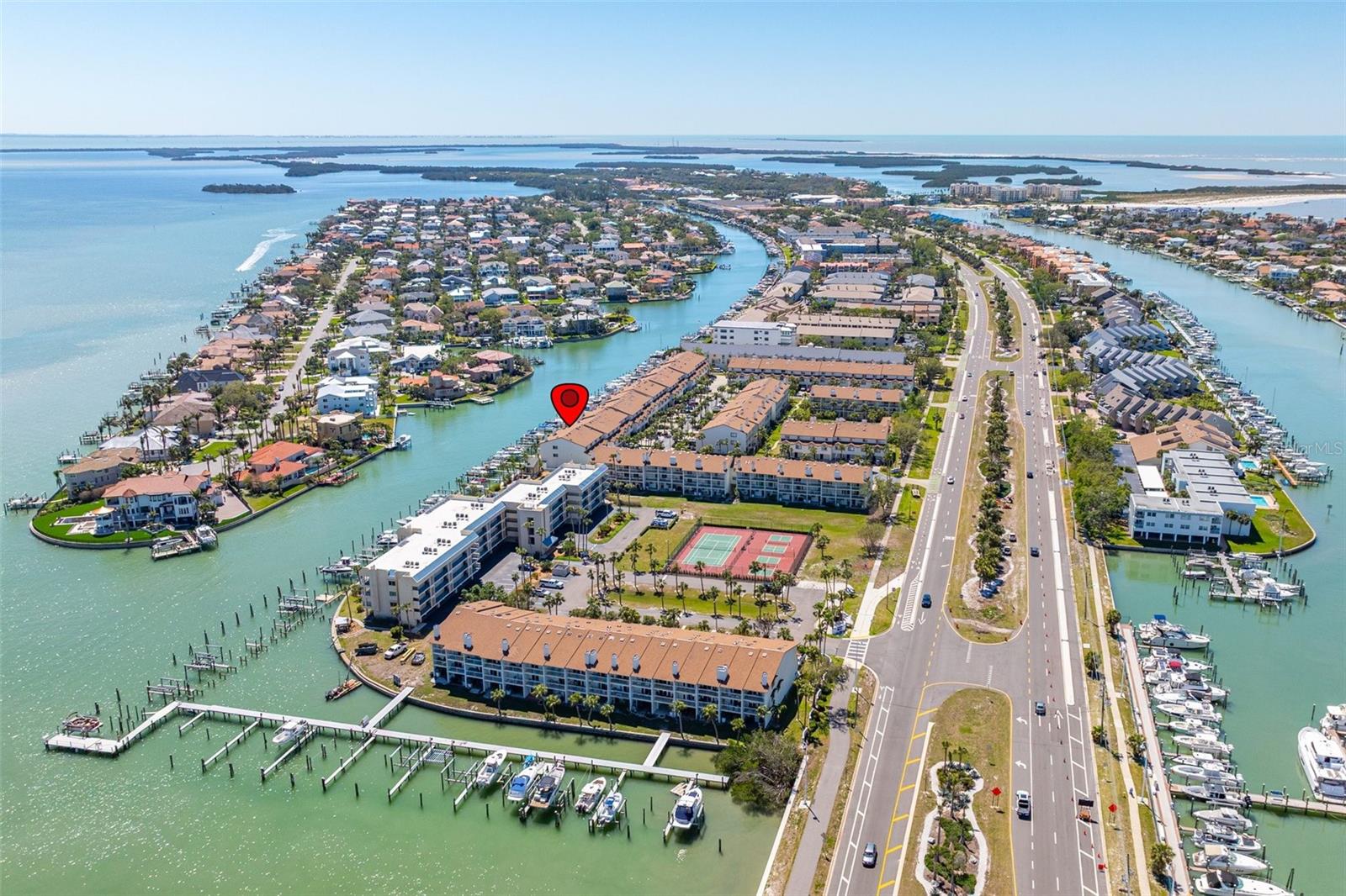 301 MADEIRA CIR, TIERRA VERDE, FL, 33715