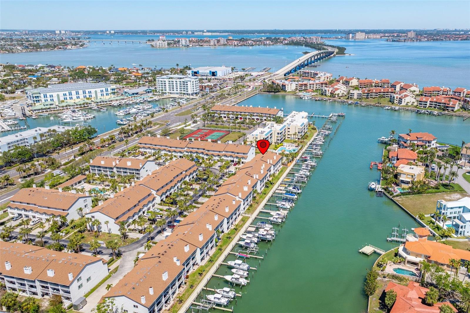 301 MADEIRA CIR, TIERRA VERDE, FL, 33715