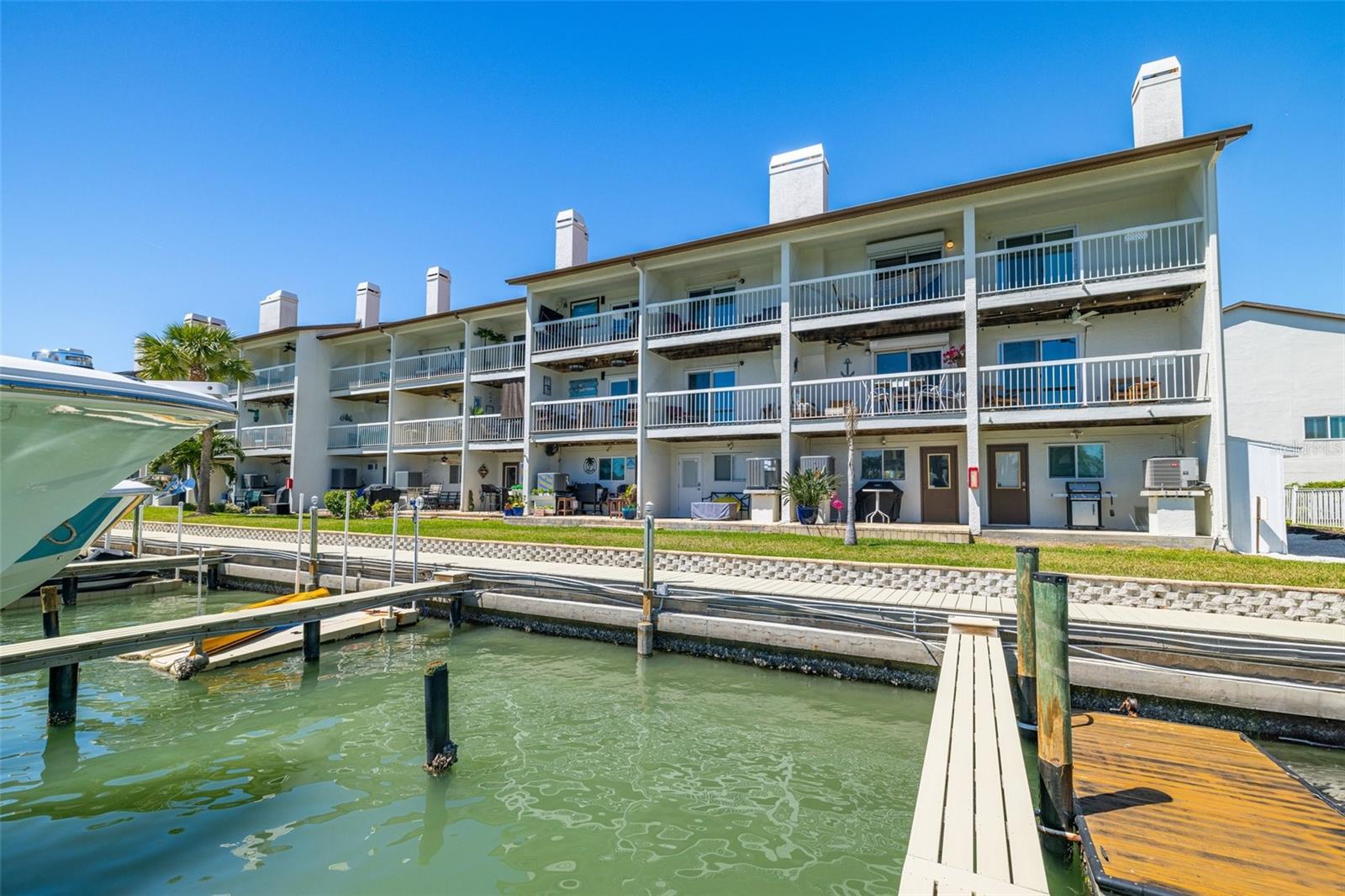 301 MADEIRA CIR, TIERRA VERDE, FL, 33715