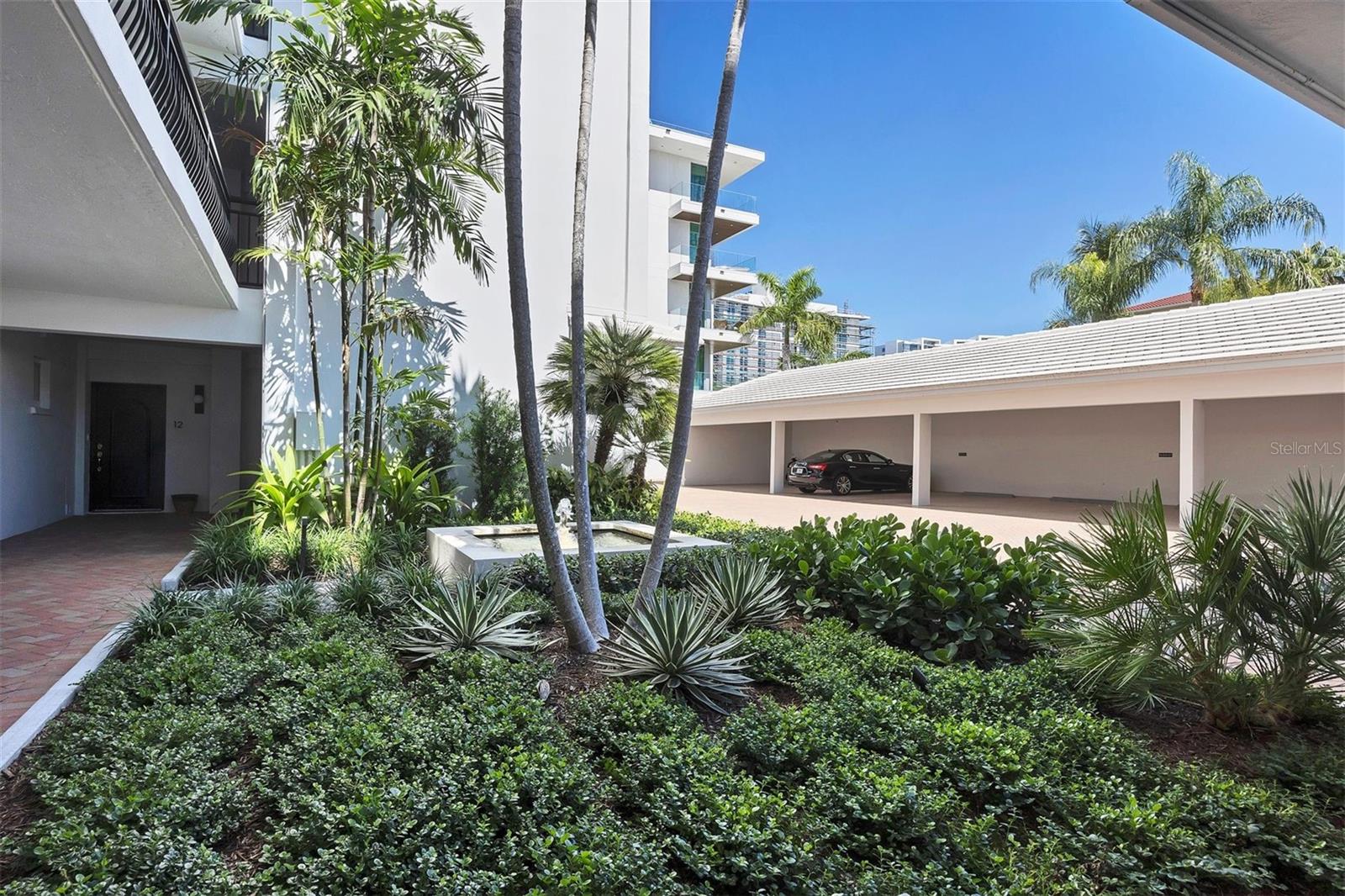 226 GOLDEN GATE PT #32, SARASOTA, FL, 34236