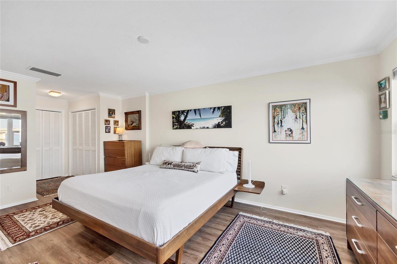 226 GOLDEN GATE PT #32, SARASOTA, FL, 34236
