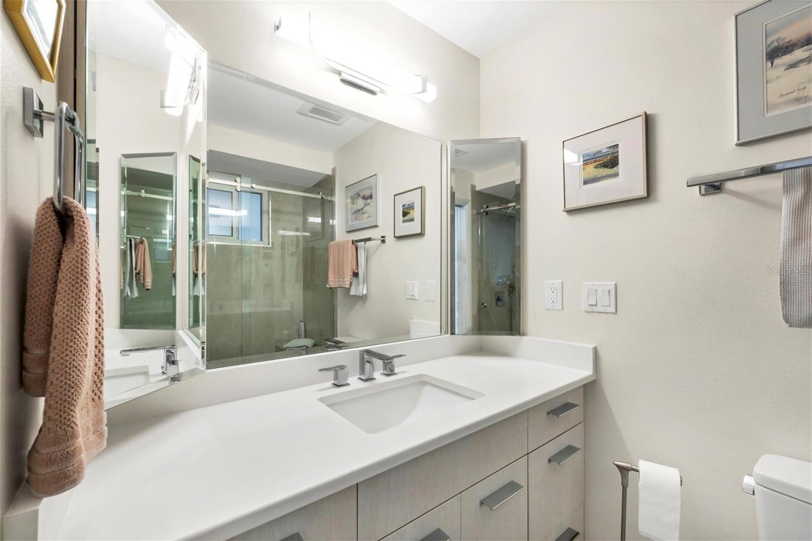 226 GOLDEN GATE PT #32, SARASOTA, FL, 34236