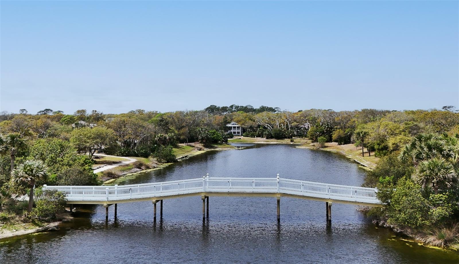 24 SANDY BEACH WAY, PALM COAST, FL, 32137