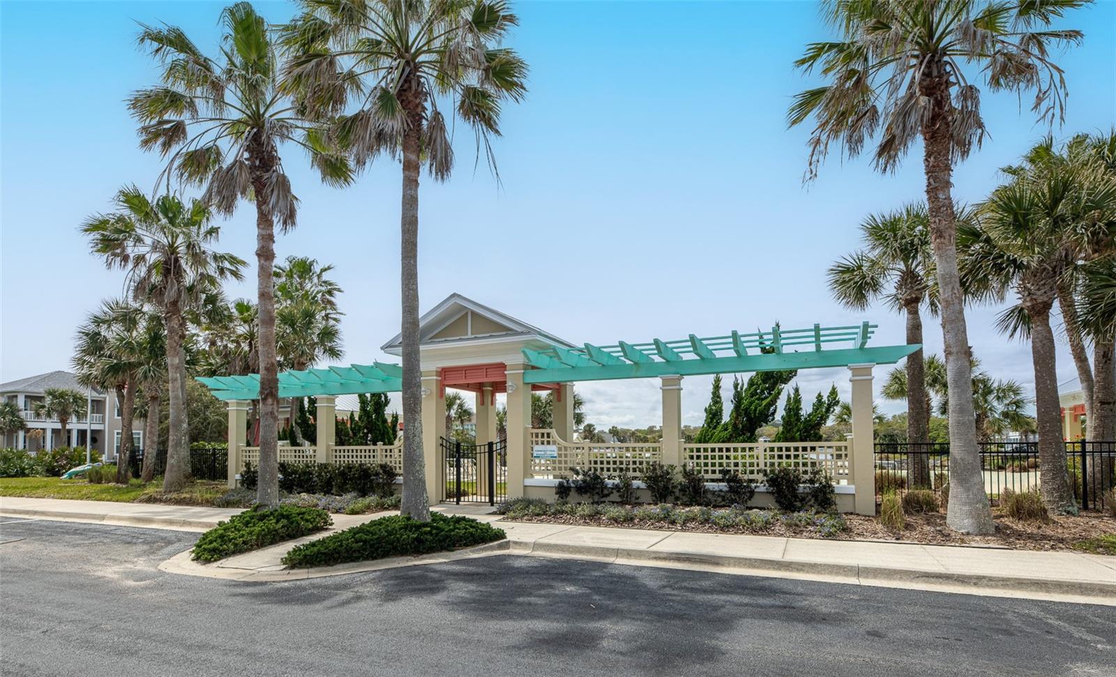 24 SANDY BEACH WAY, PALM COAST, FL, 32137