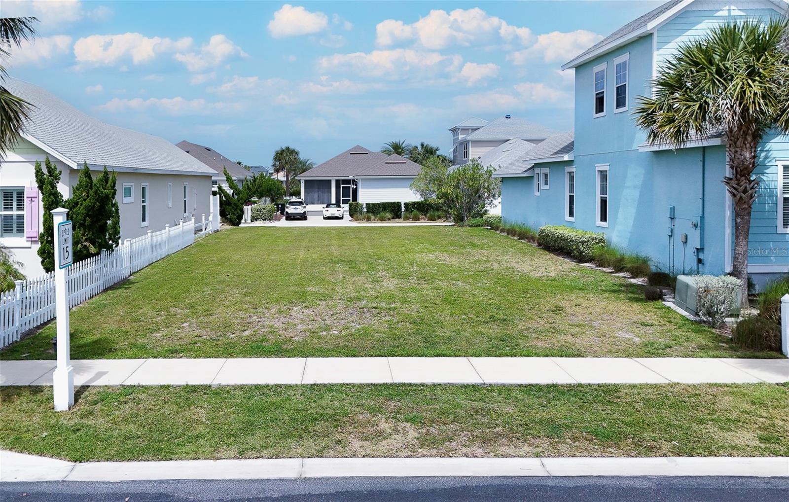 24 SANDY BEACH WAY, PALM COAST, FL, 32137