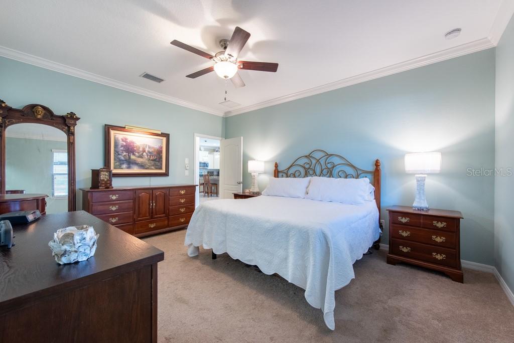 16331 TREASURE POINT DR, WIMAUMA, FL, 33598