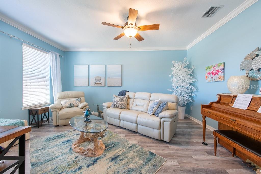 16331 TREASURE POINT DR, WIMAUMA, FL, 33598