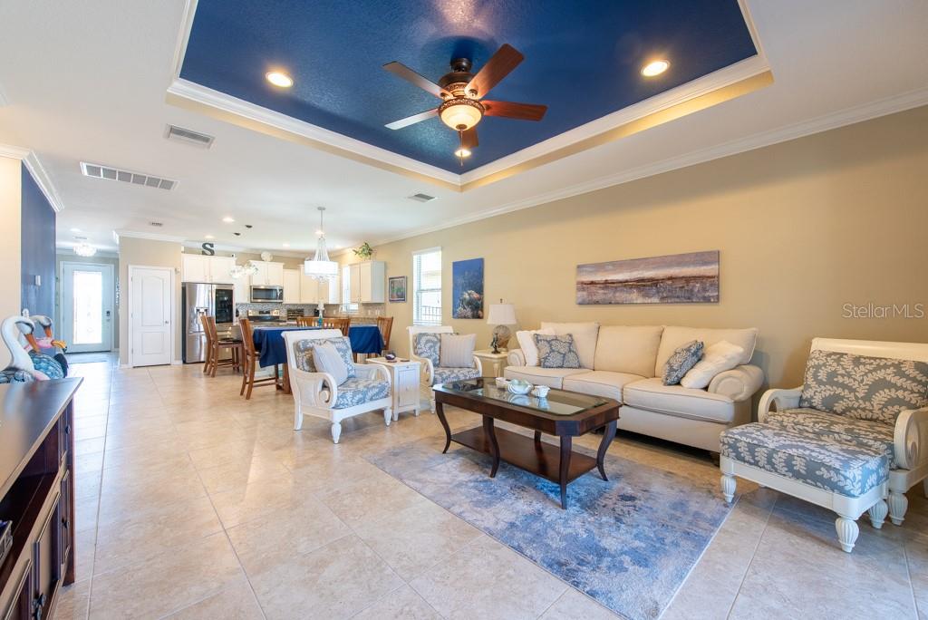 16331 TREASURE POINT DR, WIMAUMA, FL, 33598