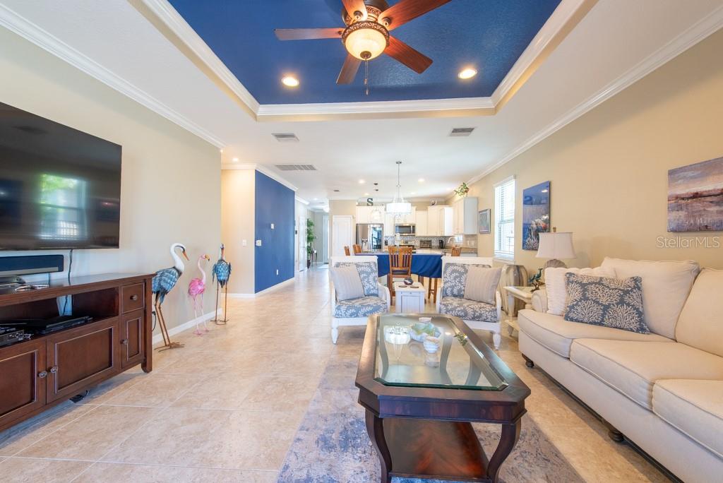 16331 TREASURE POINT DR, WIMAUMA, FL, 33598