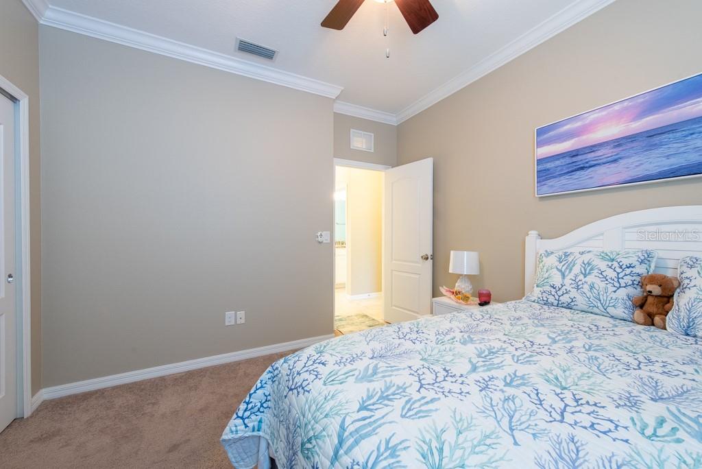 16331 TREASURE POINT DR, WIMAUMA, FL, 33598
