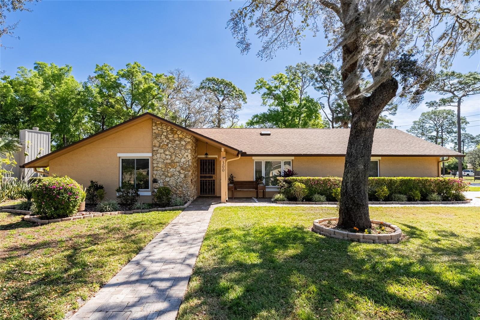 300 RADEBAUGH DR, LONGWOOD, FL, 32779