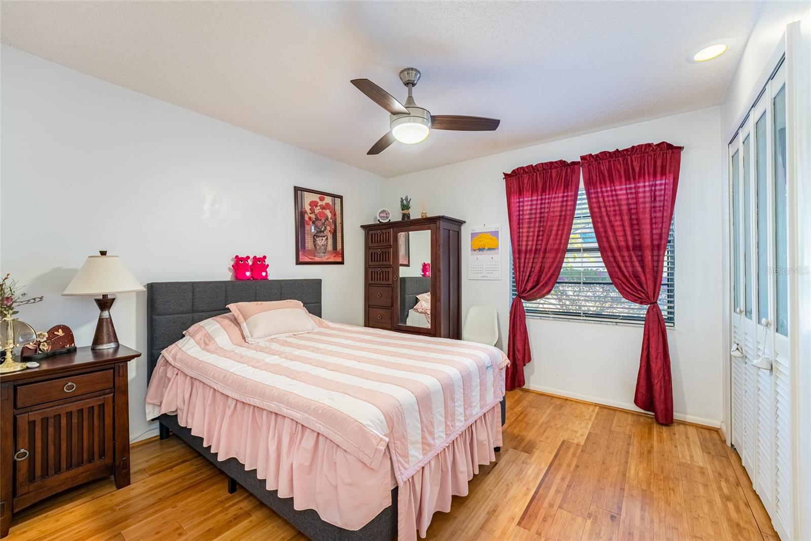 300 RADEBAUGH DR, LONGWOOD, FL, 32779