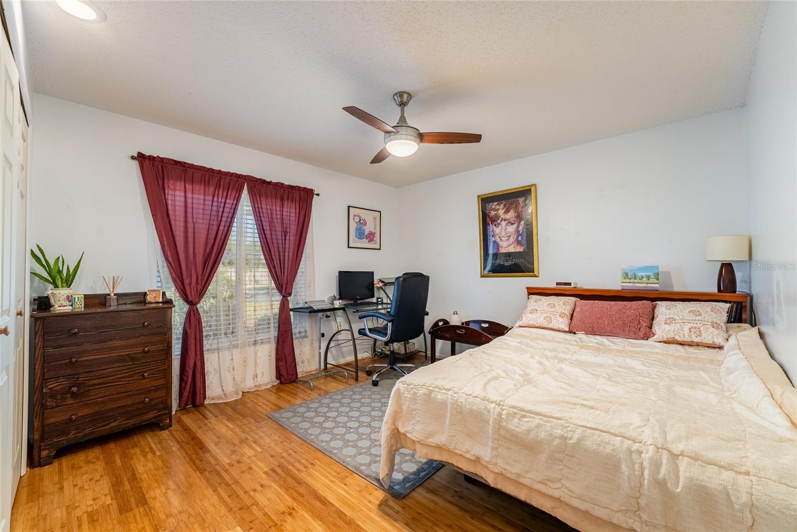 300 RADEBAUGH DR, LONGWOOD, FL, 32779