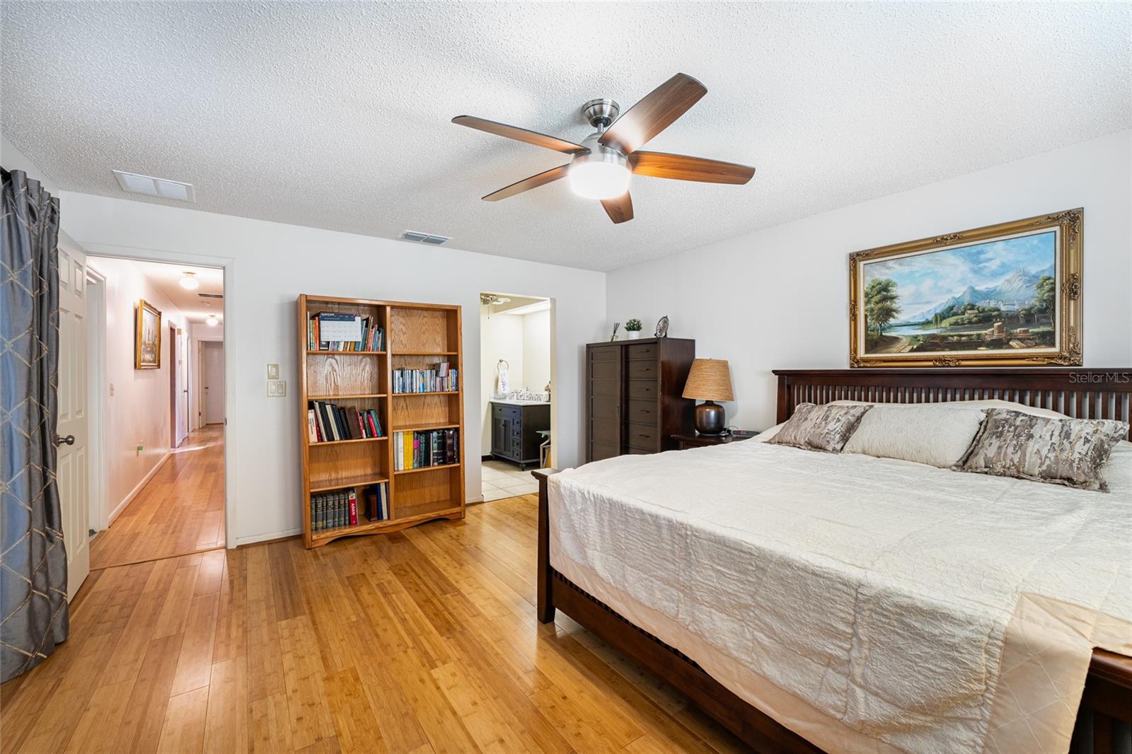 300 RADEBAUGH DR, LONGWOOD, FL, 32779