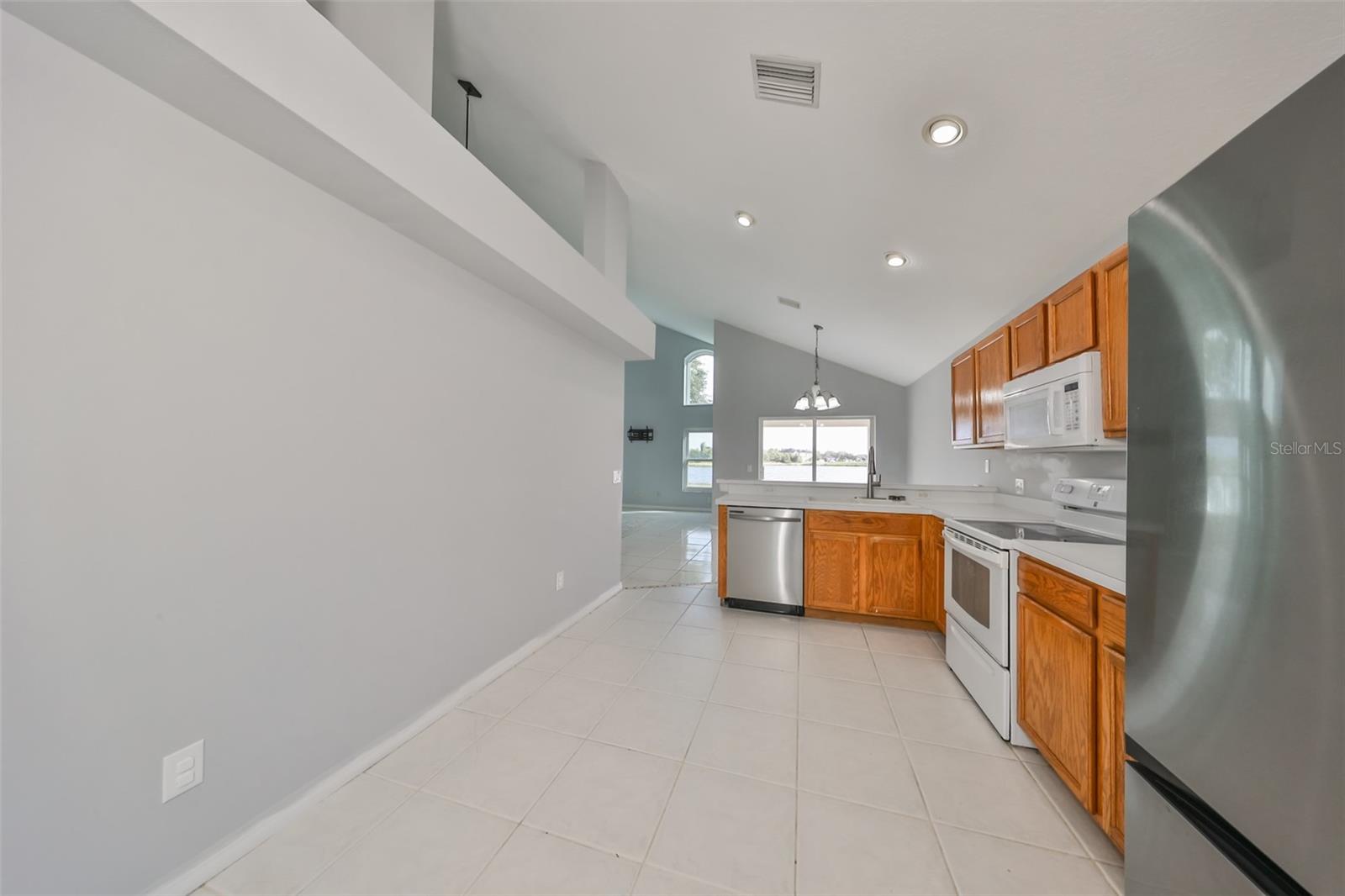 8111 TAR HOLLOW DR, GIBSONTON, FL, 33534