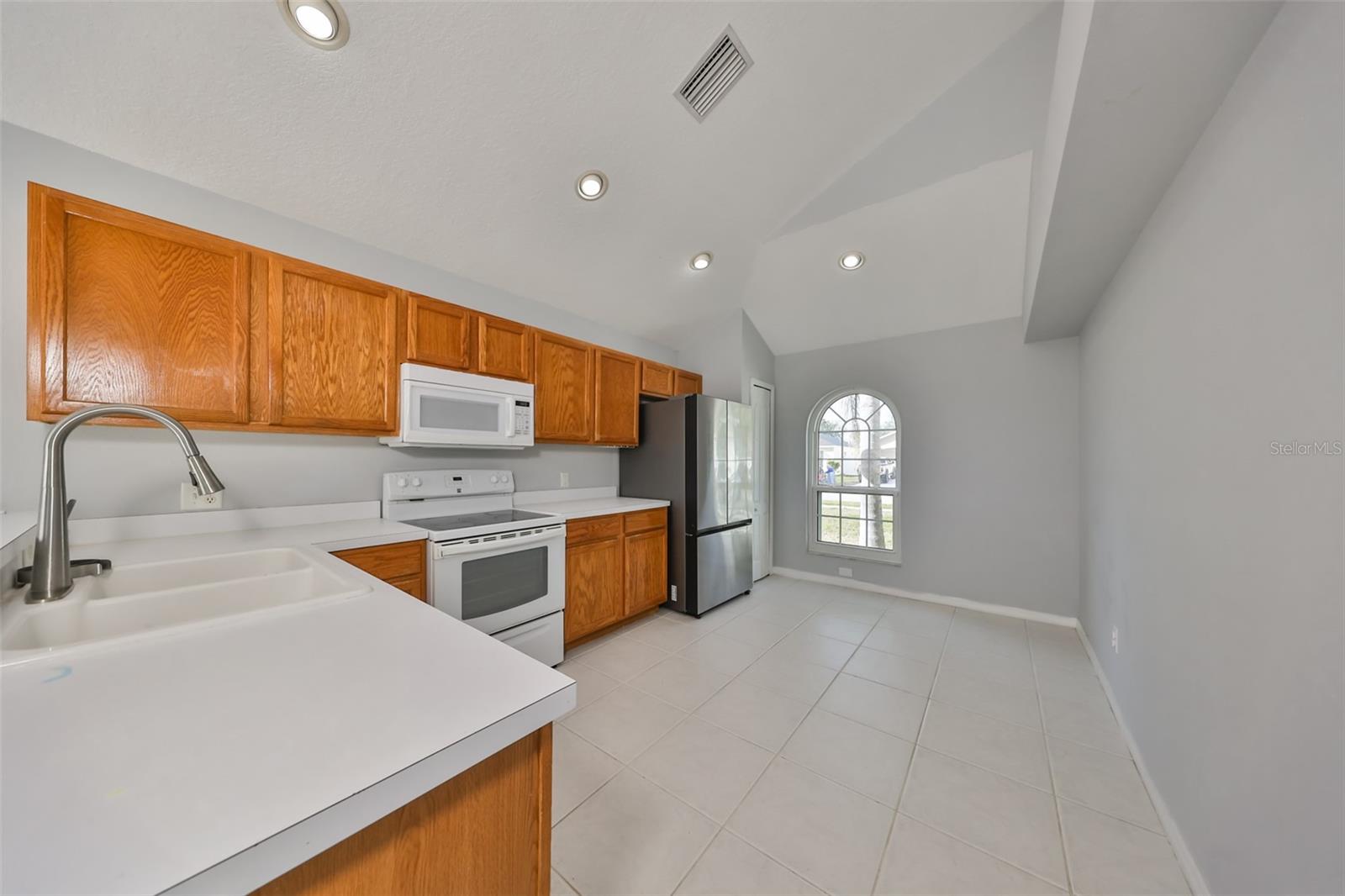 8111 TAR HOLLOW DR, GIBSONTON, FL, 33534