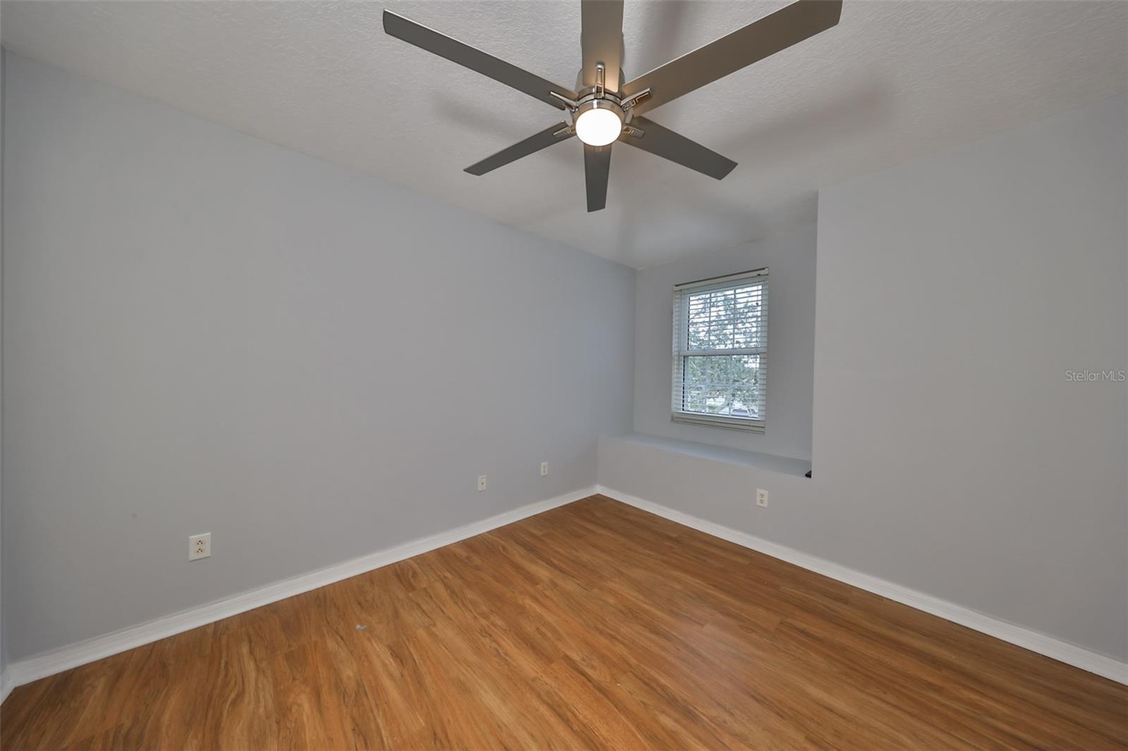 8111 TAR HOLLOW DR, GIBSONTON, FL, 33534