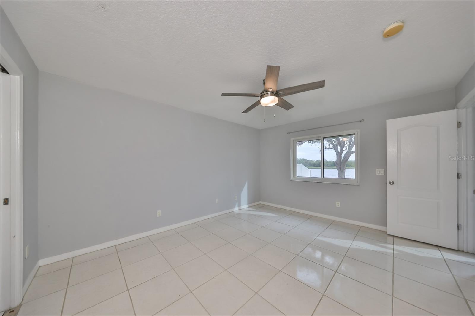 8111 TAR HOLLOW DR, GIBSONTON, FL, 33534