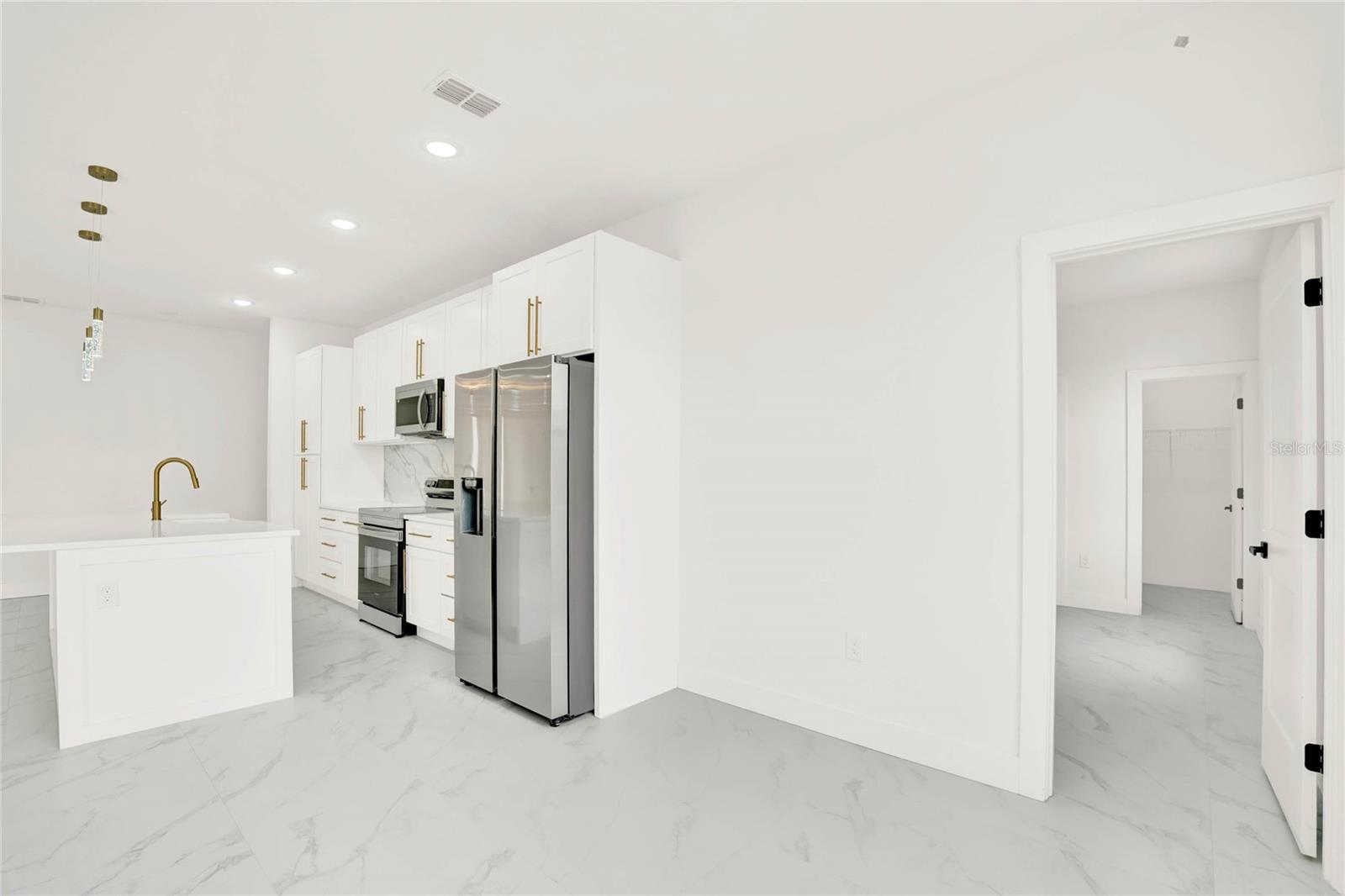 780 KANGAROO CT, DELTONA, FL, 32738