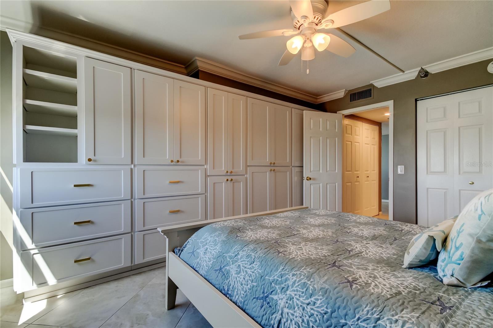 6265 SUN BLVD #806, ST PETERSBURG, FL, 33715
