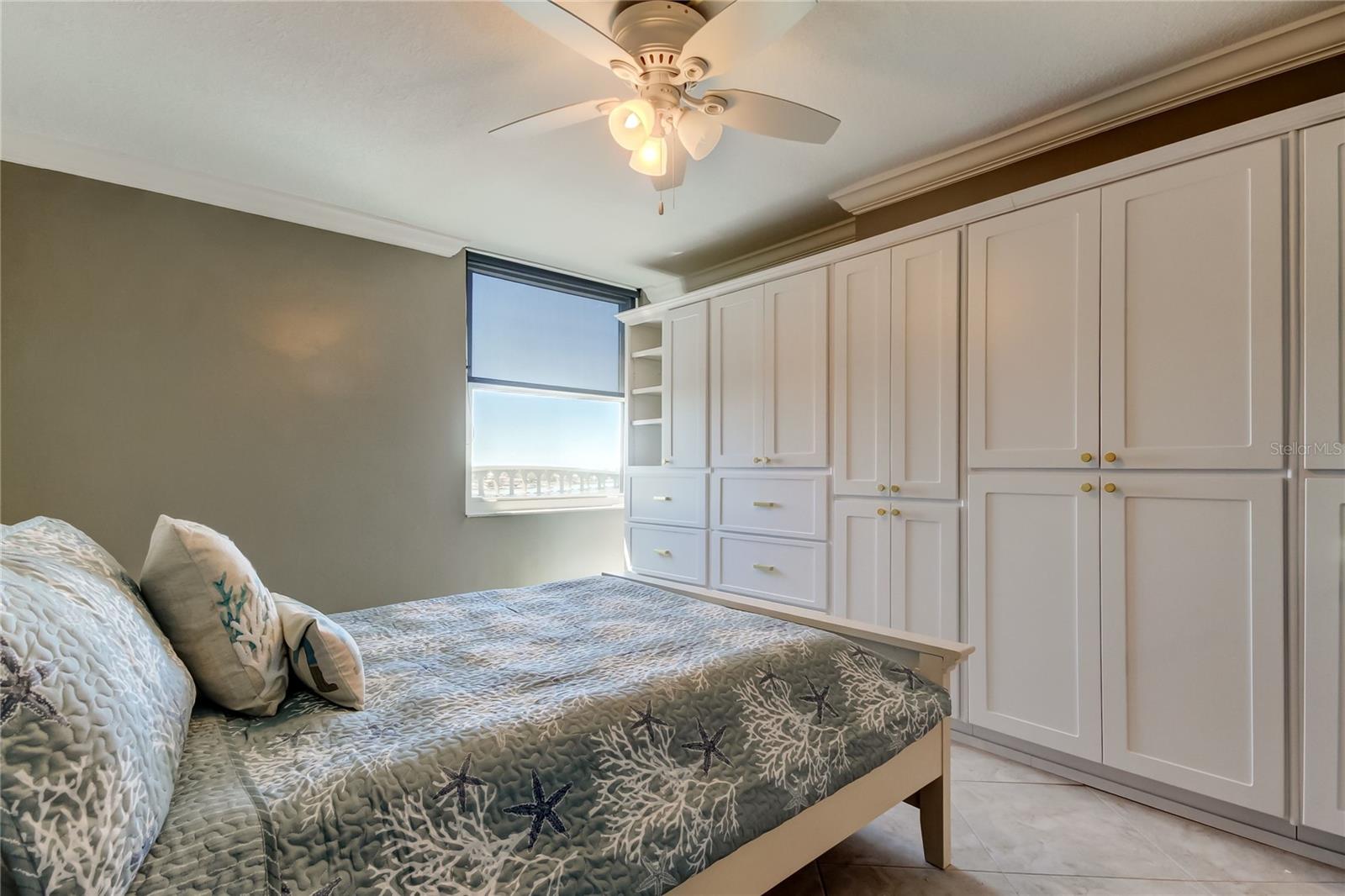 6265 SUN BLVD #806, ST PETERSBURG, FL, 33715
