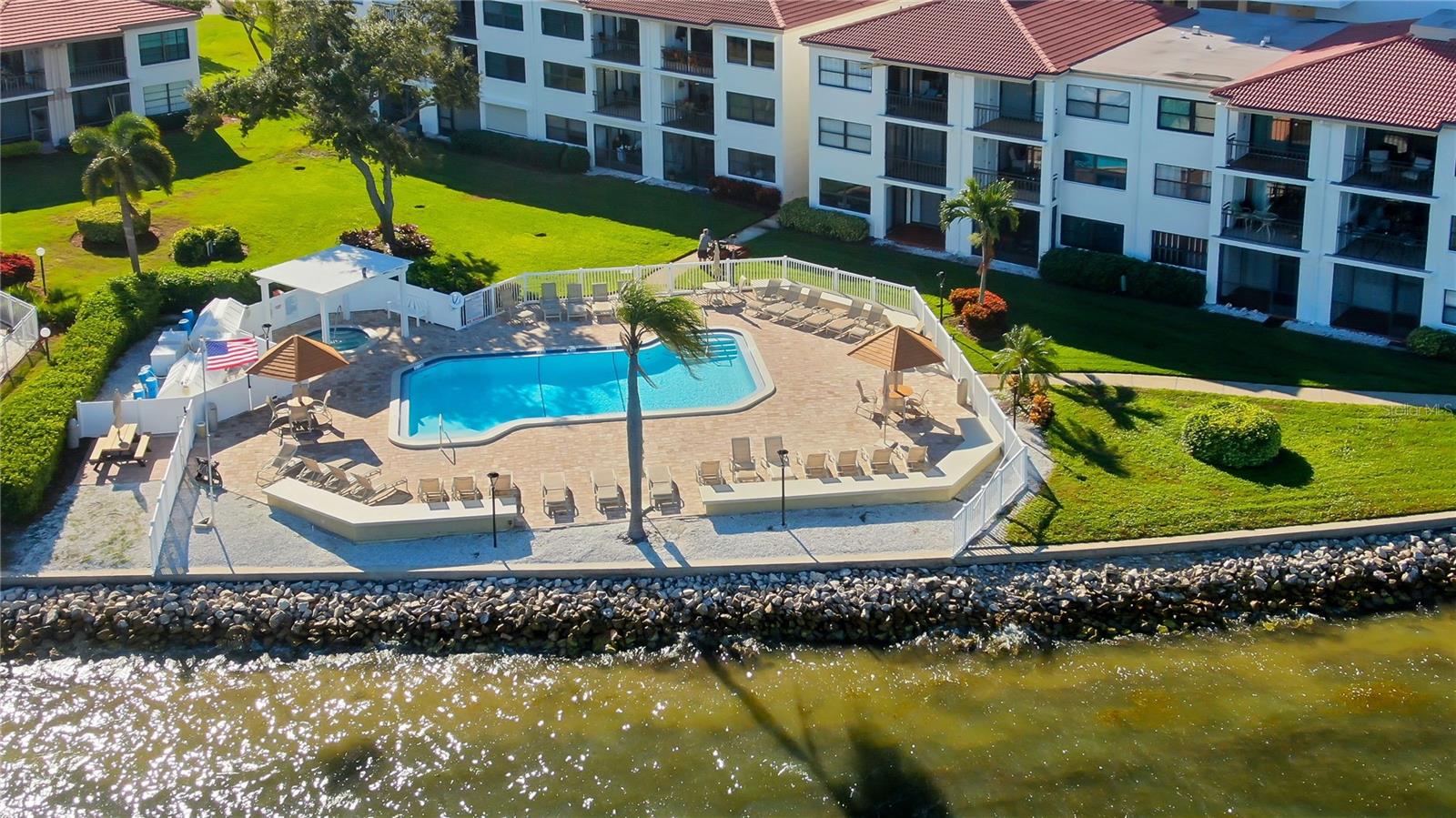 6265 SUN BLVD #806, ST PETERSBURG, FL, 33715