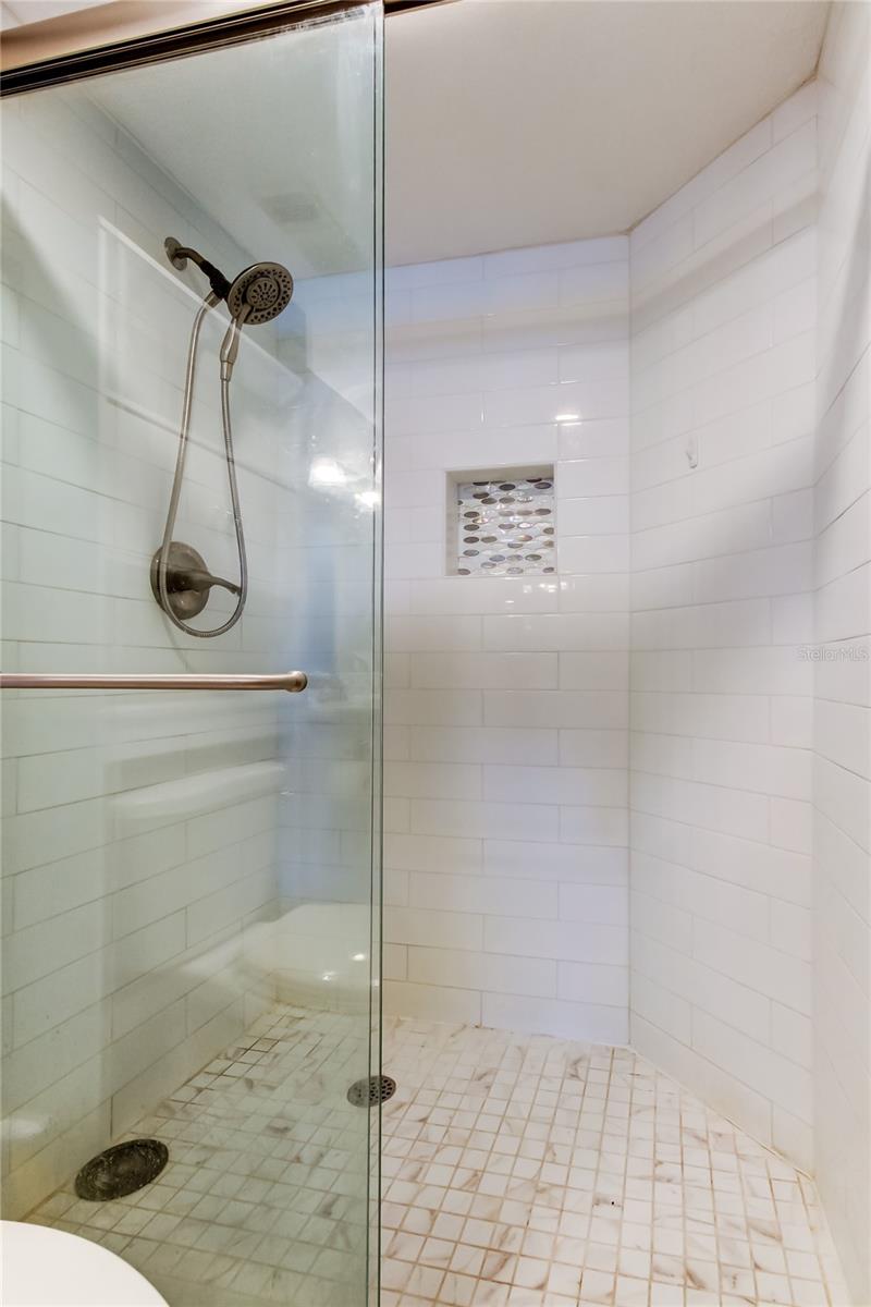 6265 SUN BLVD #806, ST PETERSBURG, FL, 33715