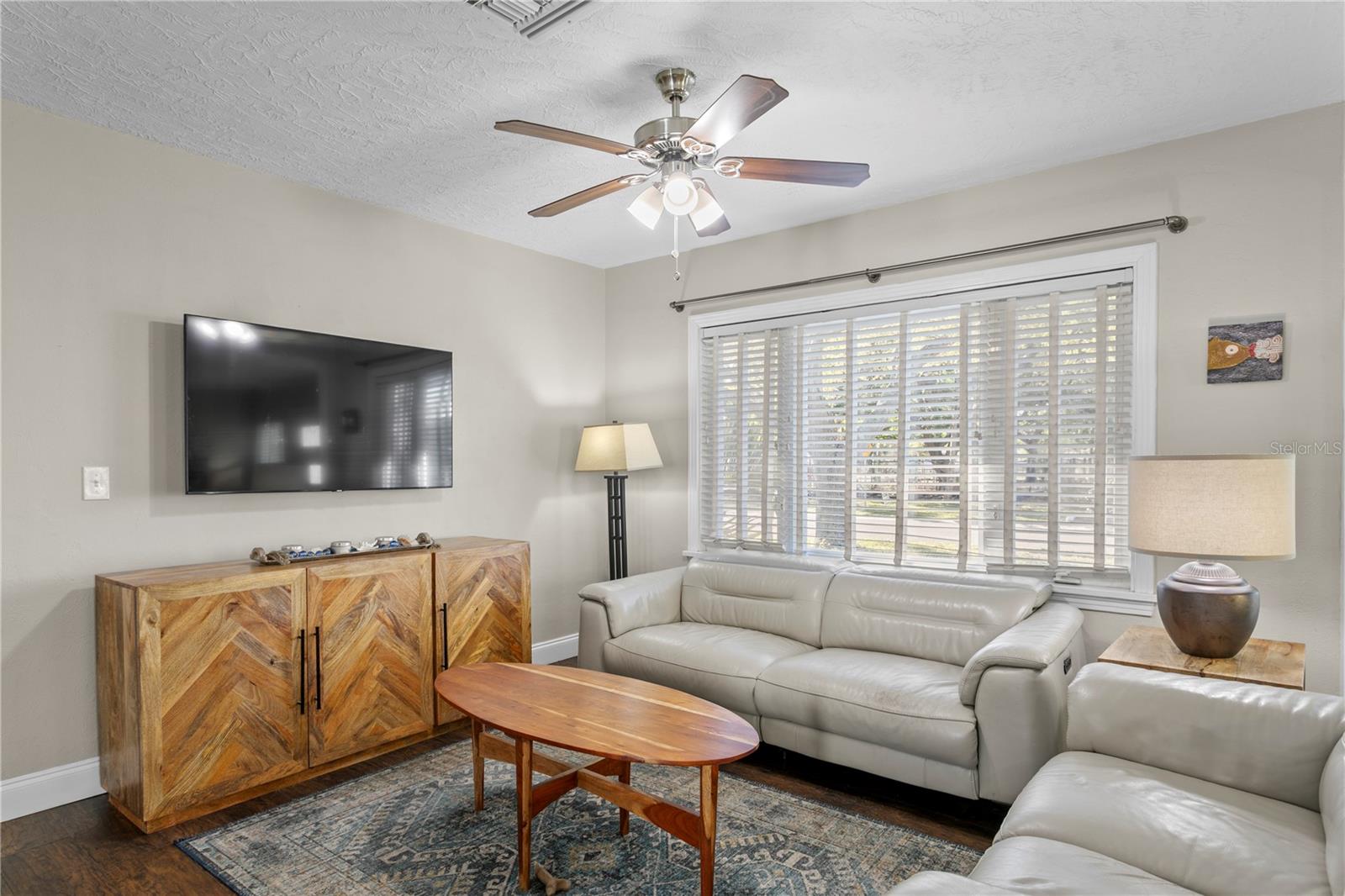 145 38TH AVE NE, ST PETERSBURG, FL, 33704