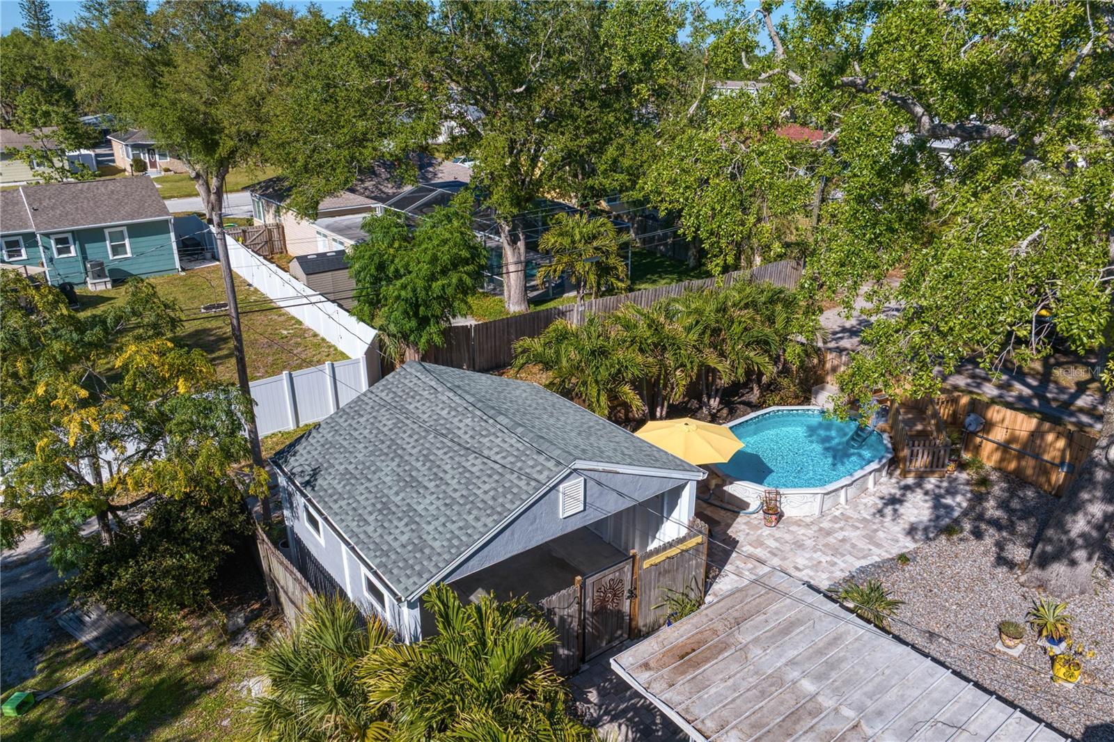 145 38TH AVE NE, ST PETERSBURG, FL, 33704