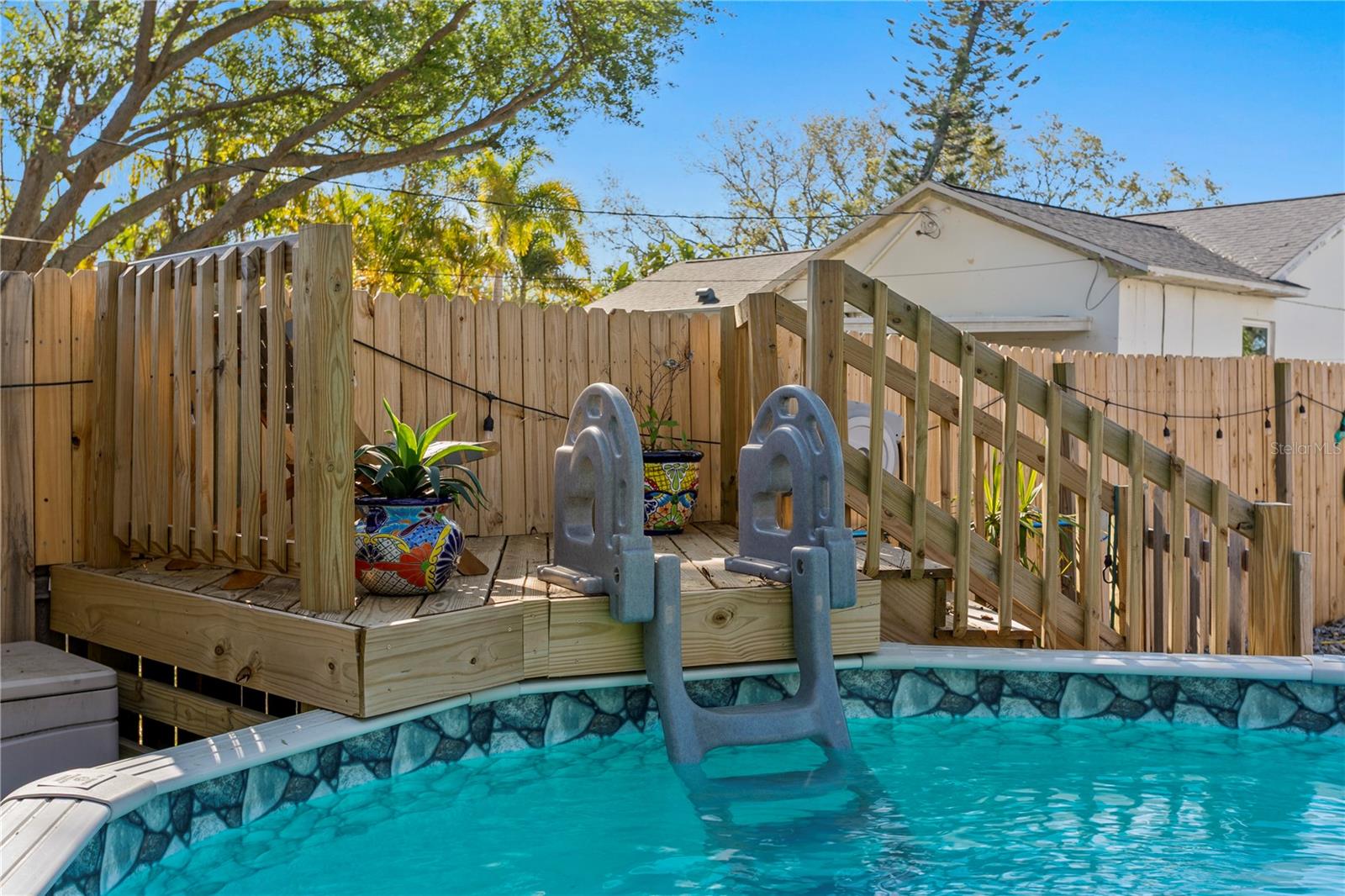 145 38TH AVE NE, ST PETERSBURG, FL, 33704