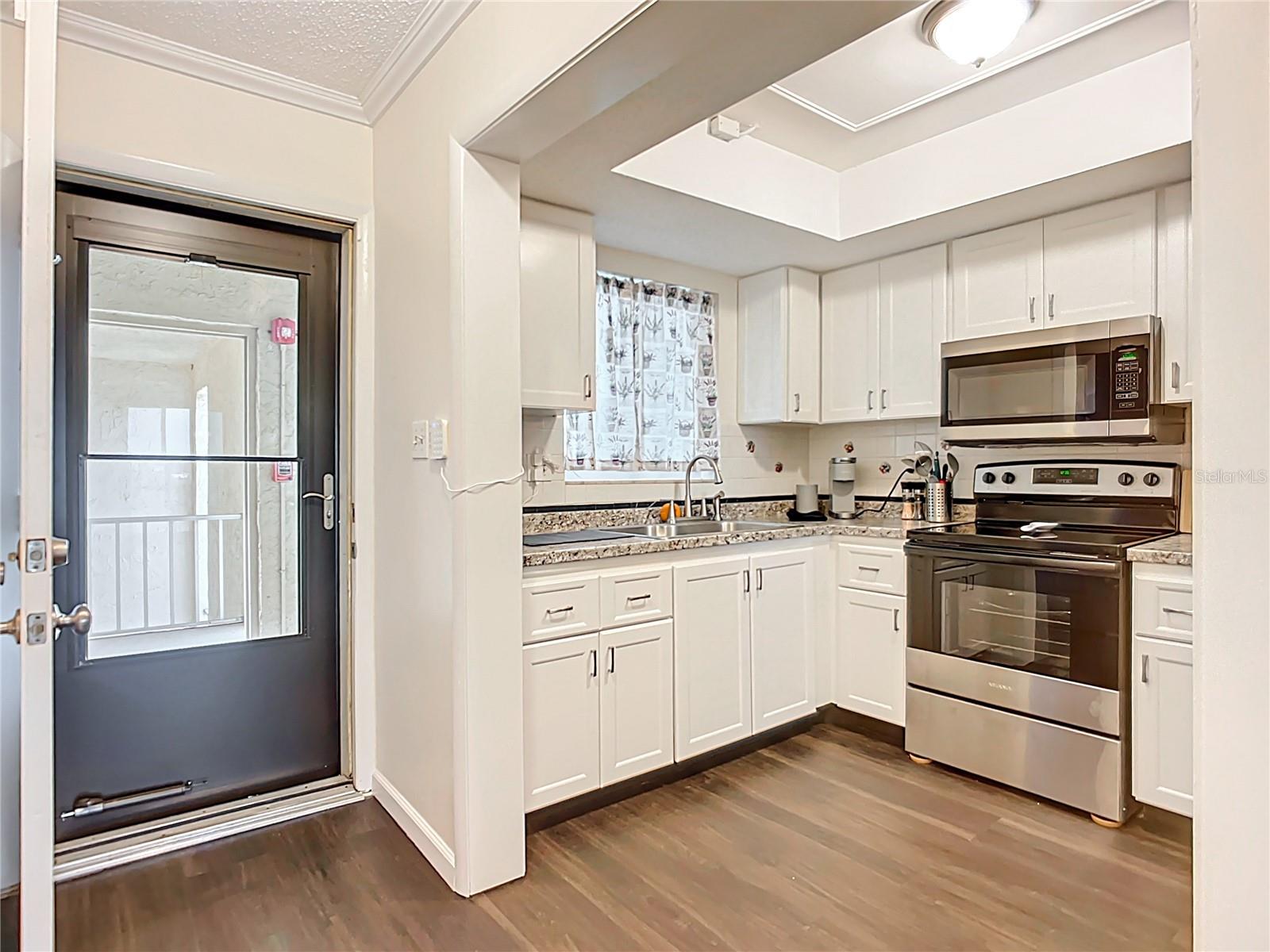 3821 LAKE BAYSHORE DR #H-507, BRADENTON, FL, 34205