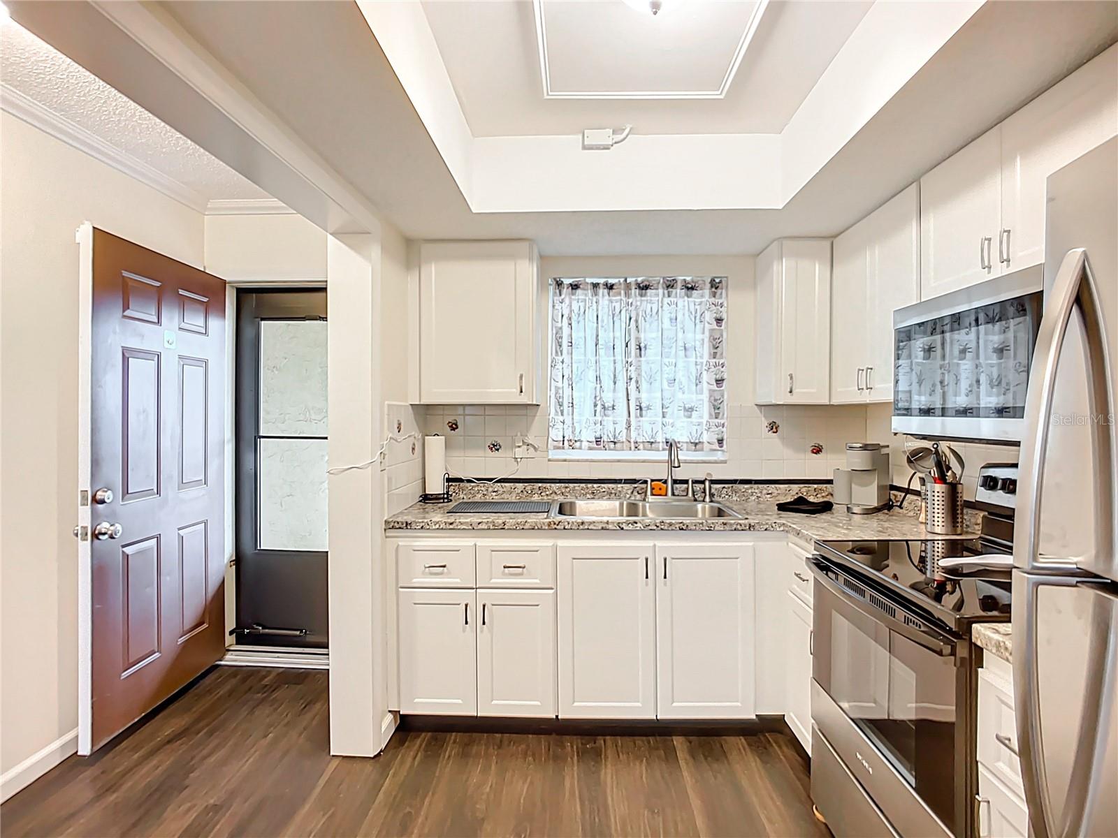 3821 LAKE BAYSHORE DR #H-507, BRADENTON, FL, 34205