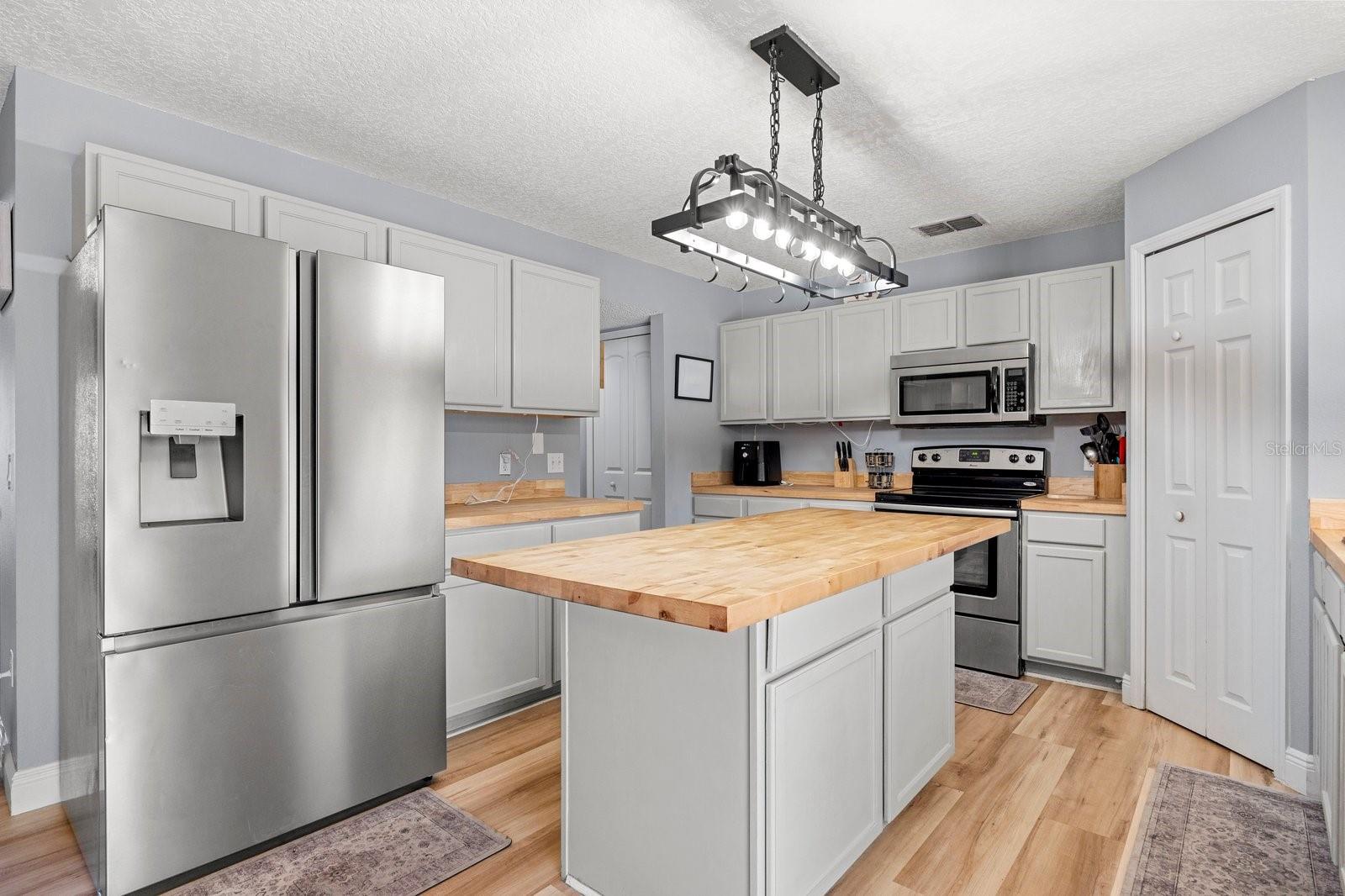 2479 VAUGHN AVE, DELTONA, FL, 32725