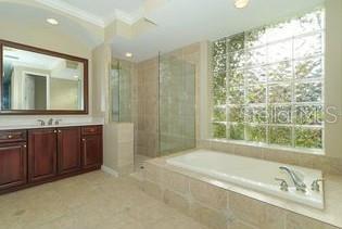 6828 HONEYSUCKLE TRL, LAKEWOOD RANCH, FL, 34202