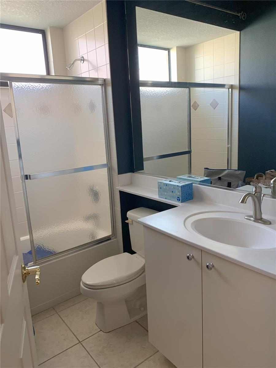 6828 HONEYSUCKLE TRL, LAKEWOOD RANCH, FL, 34202