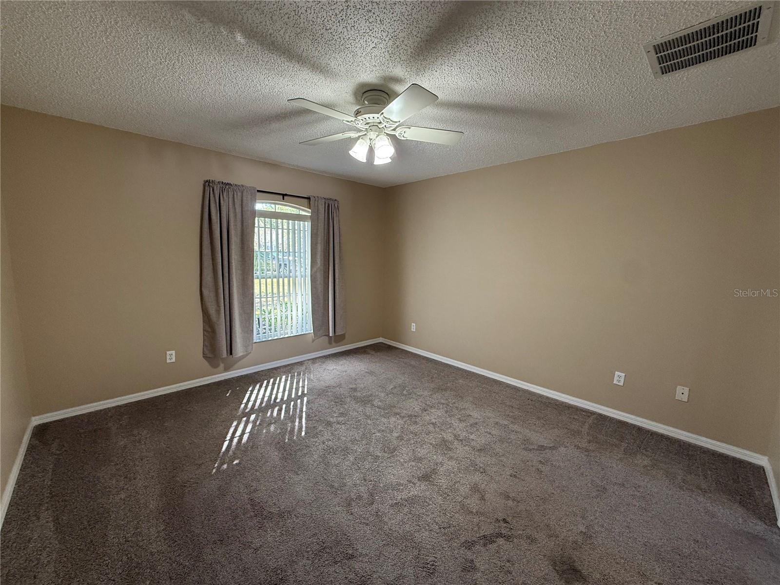 1300 E BENTON LAKE DR, DELAND, FL, 32724