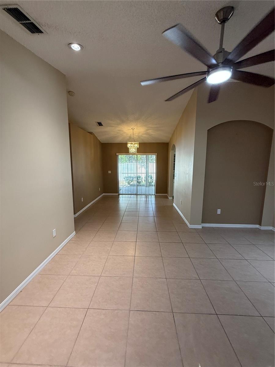 1300 E BENTON LAKE DR, DELAND, FL, 32724