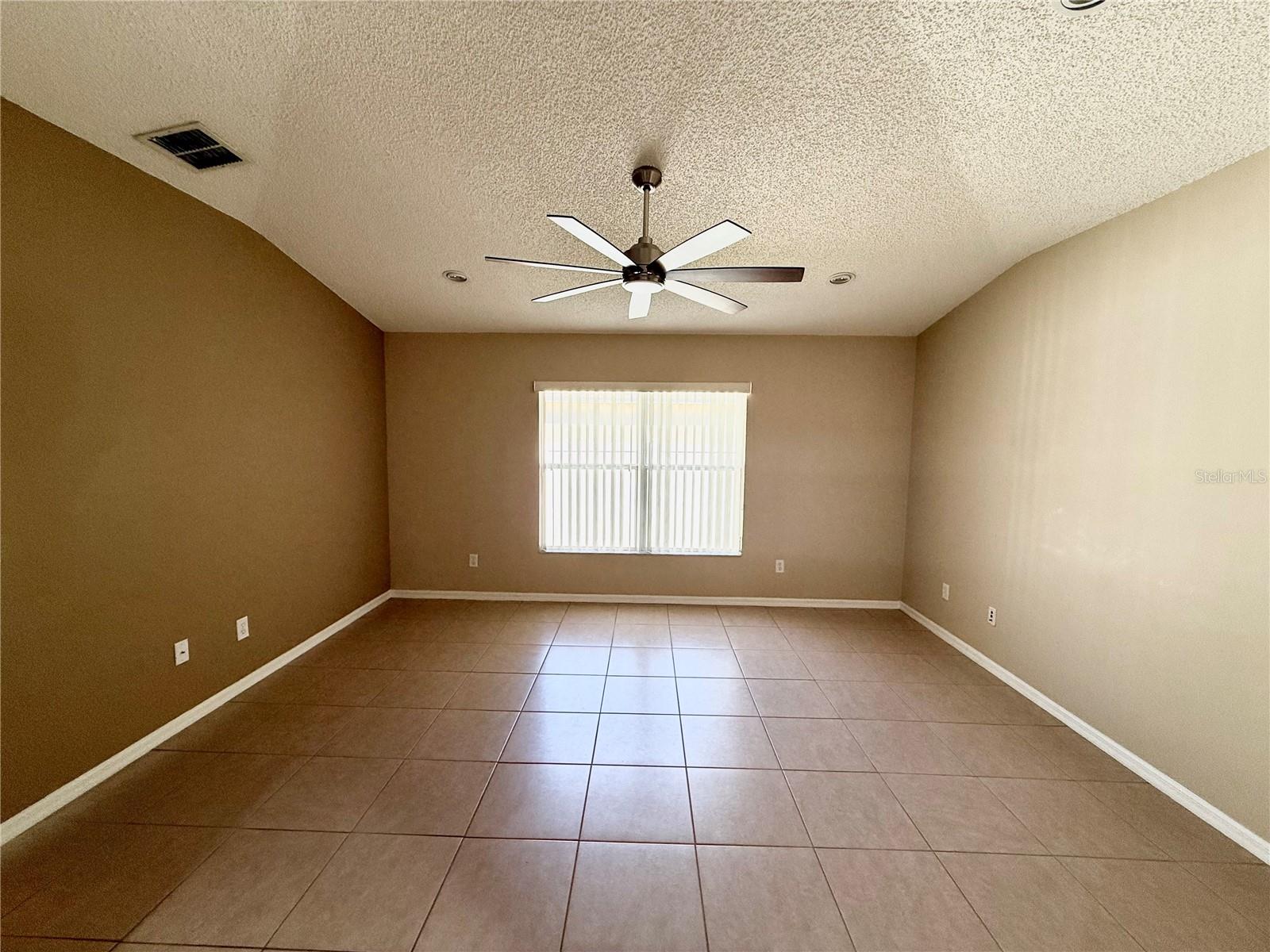 1300 E BENTON LAKE DR, DELAND, FL, 32724