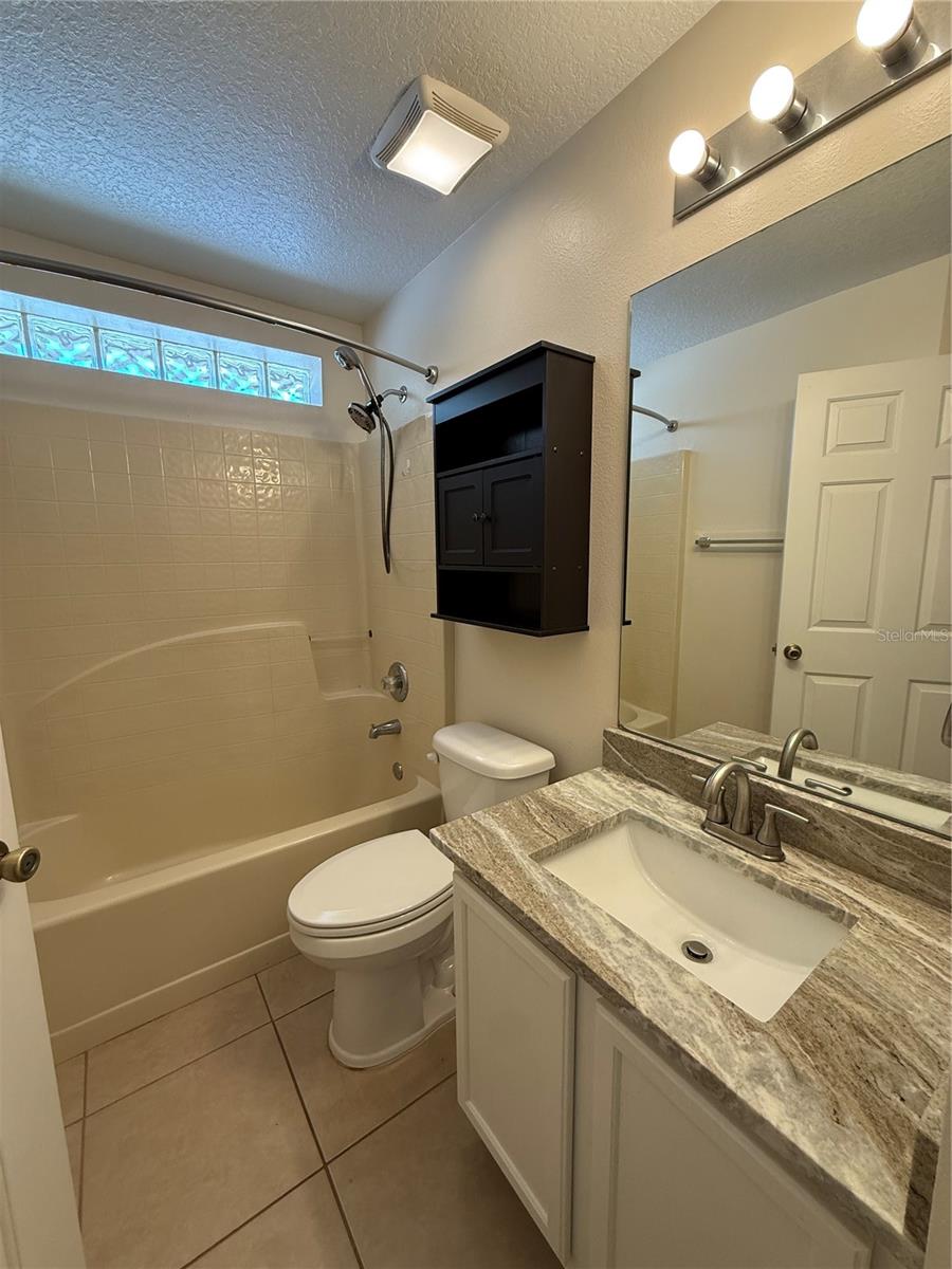 1300 E BENTON LAKE DR, DELAND, FL, 32724