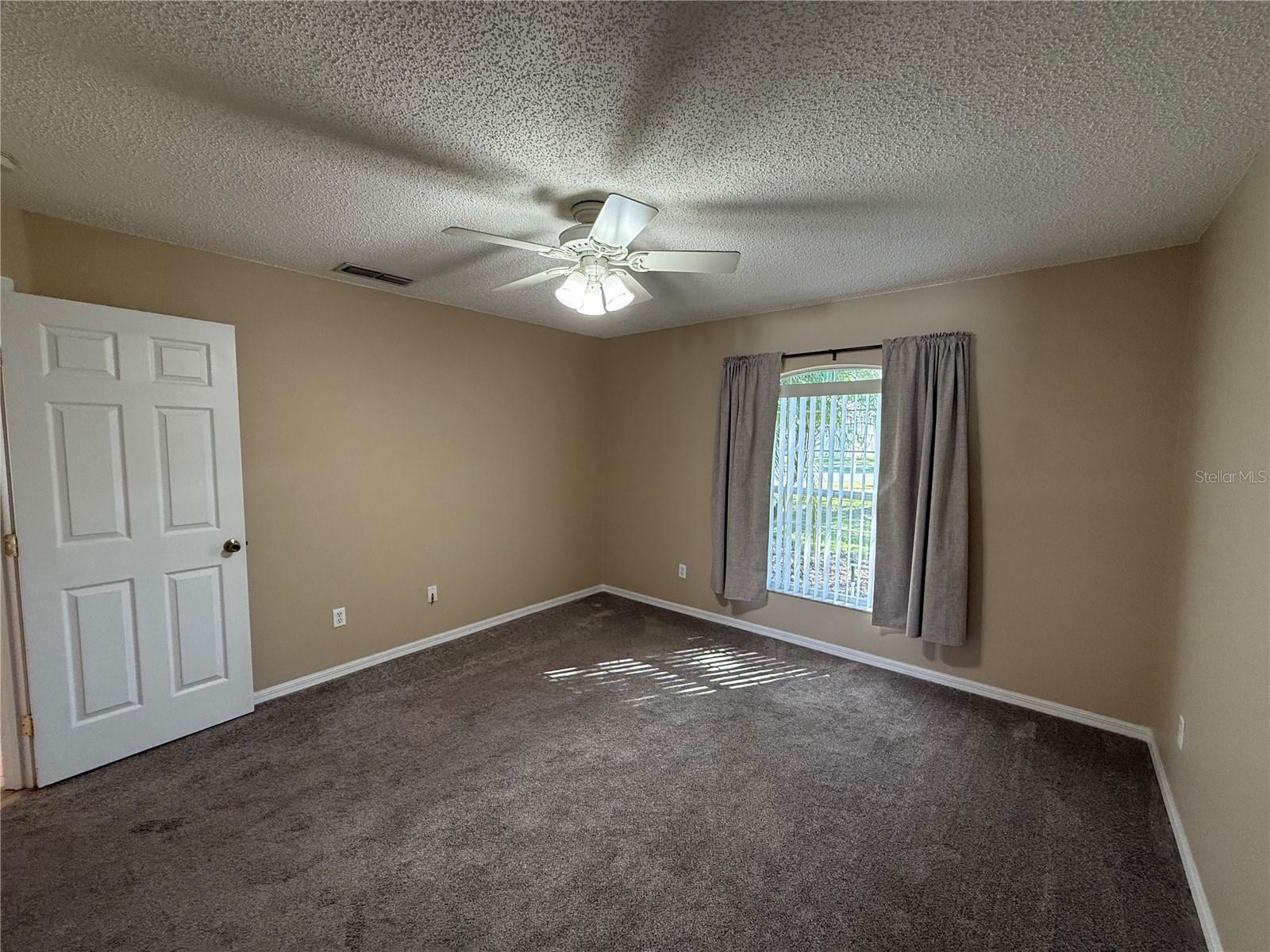 1300 E BENTON LAKE DR, DELAND, FL, 32724