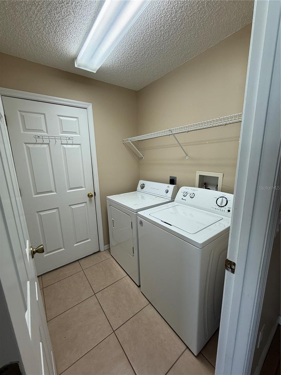 1300 E BENTON LAKE DR, DELAND, FL, 32724