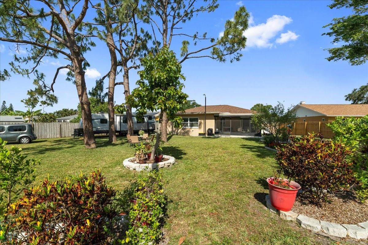 11803 70TH ST, LARGO, FL, 33773