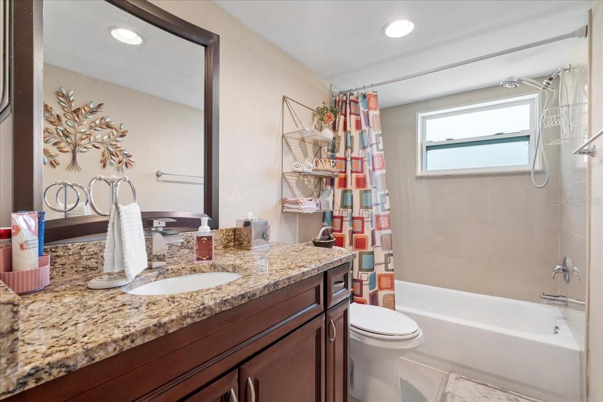 11803 70TH ST, LARGO, FL, 33773