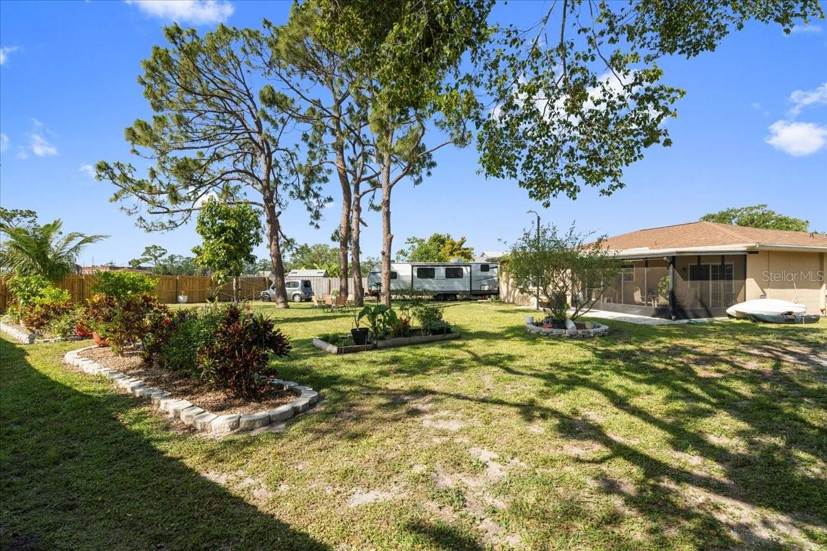 11803 70TH ST, LARGO, FL, 33773