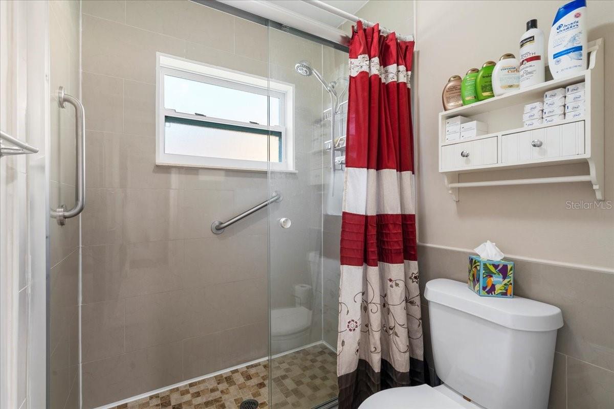 11803 70TH ST, LARGO, FL, 33773